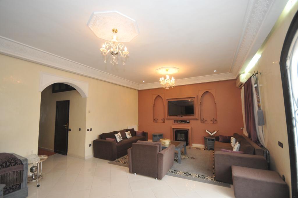 Dar Mezouar Aparthotel Marrakesh Exterior photo