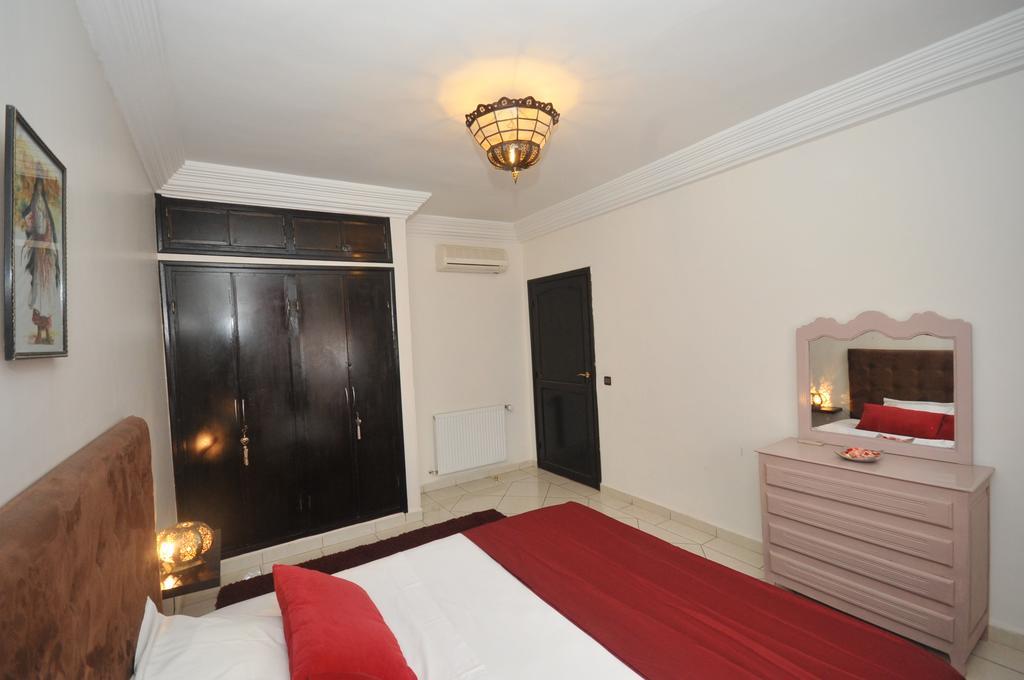 Dar Mezouar Aparthotel Marrakesh Exterior photo